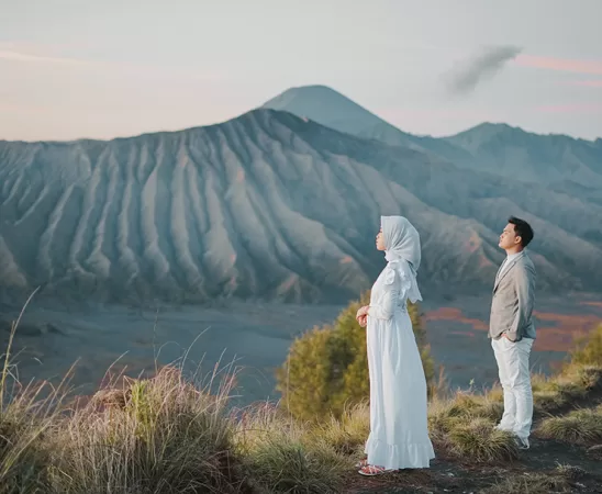 Latar Belakang Puncak Gunung Bromo View Dari Bukit Dingklik - Trippi.id